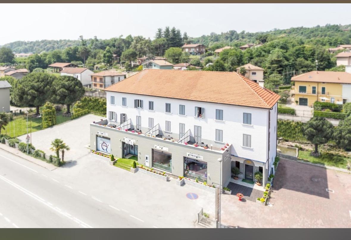 Hotel Italia Dormelletto Eksteriør bilde